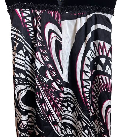 Trina Turk Velvet & Silk Y2K Mini Dress Sleeveless Black White Patterned Size 8 - Picture 8 of 9